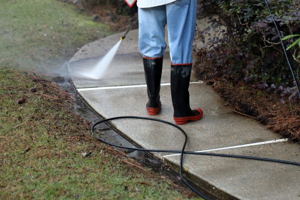 Sidewalk Pressure Cleaning in Niceville