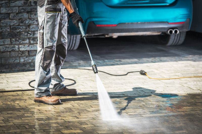 Asphalt Powerwashing